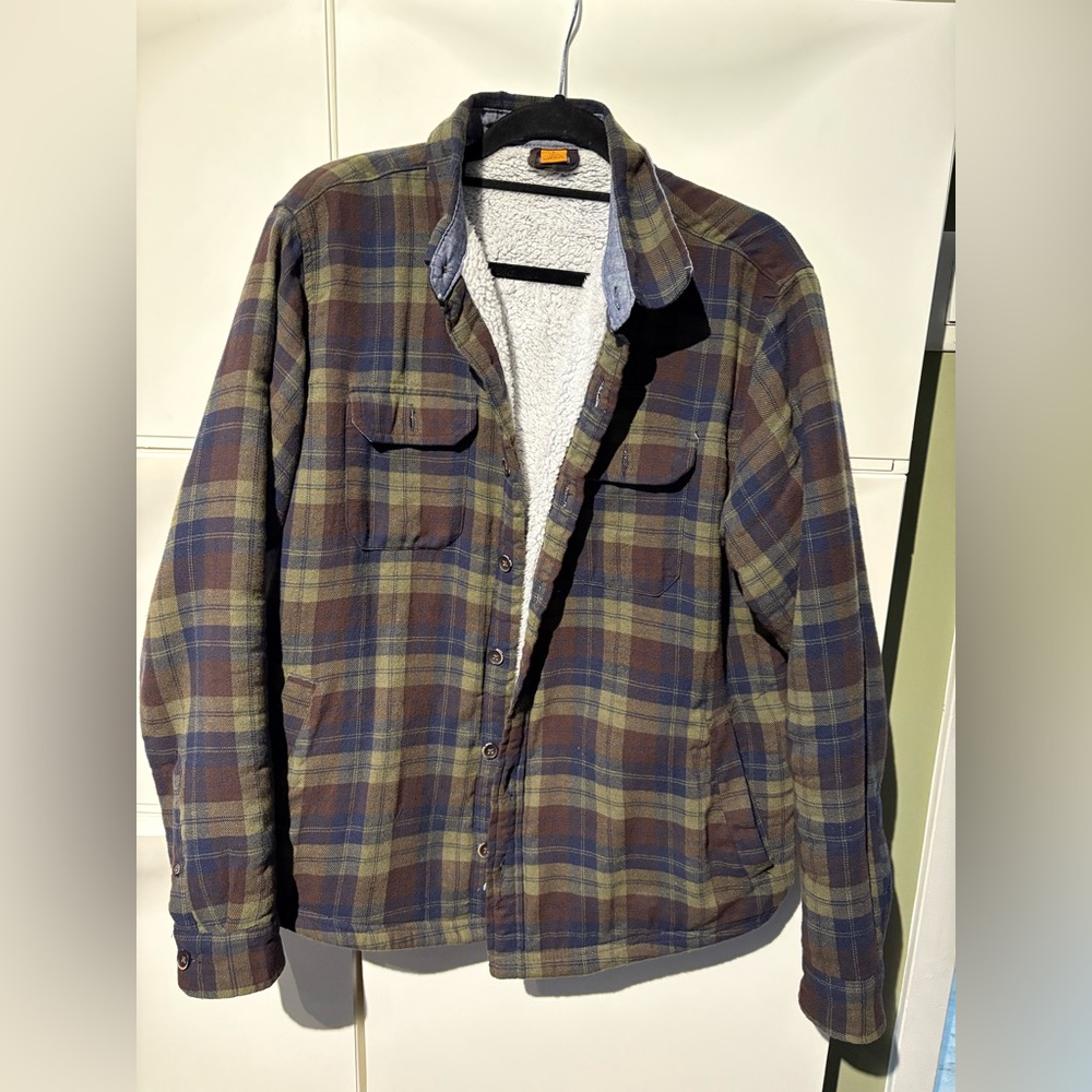 Tailor Vintage Plaid Shirt Jacket in Olive and Navy